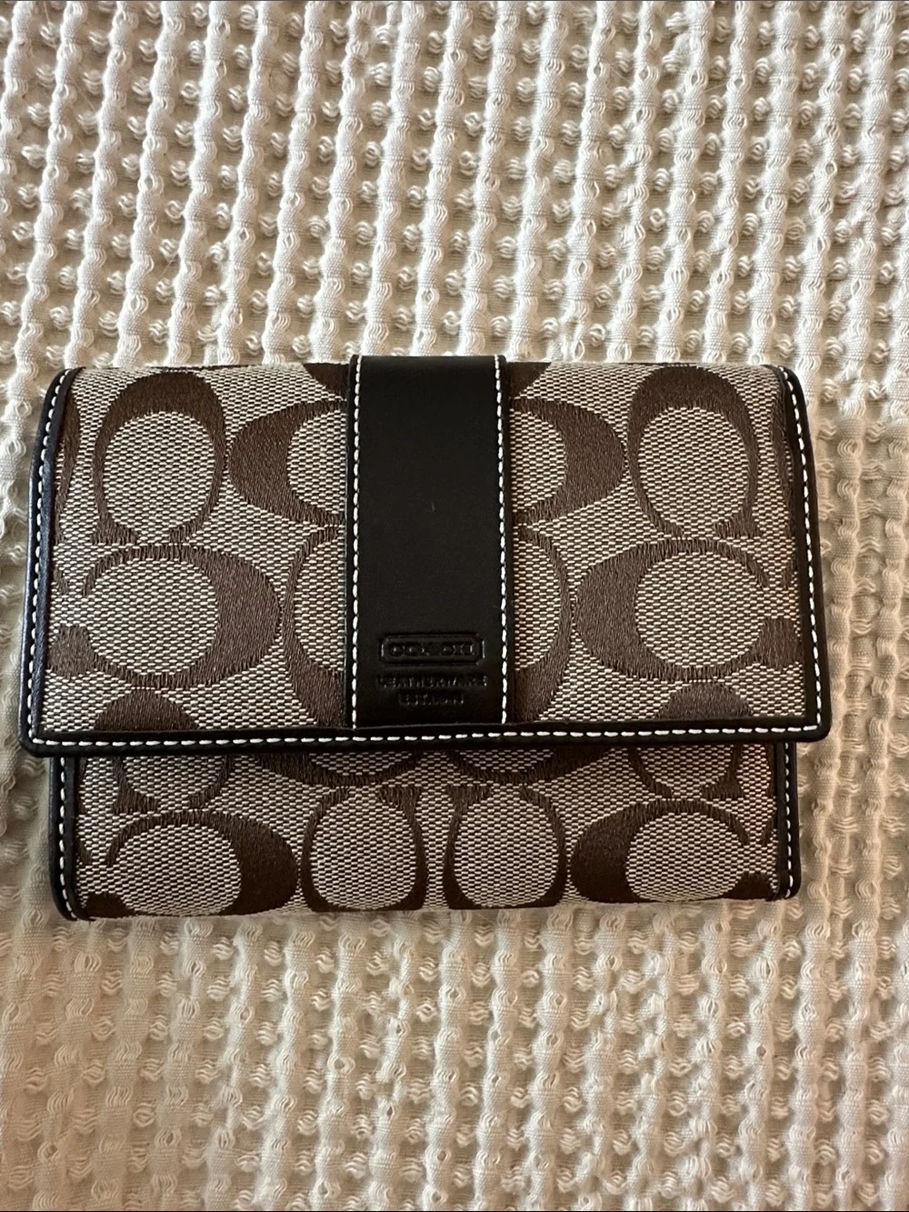 NWT Coach Hampton Signature Compact Clutch/Trifold Wallet